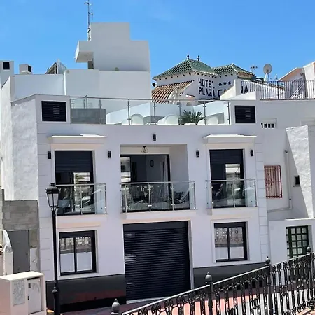Edificio Gran8nerja リゾート ネルハ