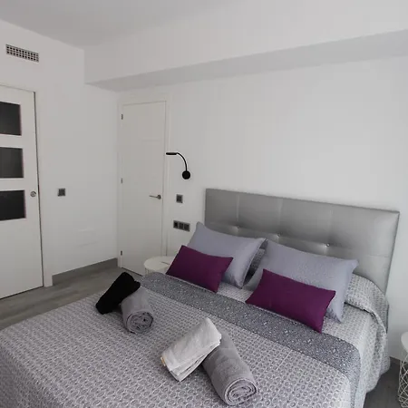 Edificio Gran8nerja リゾート ネルハ