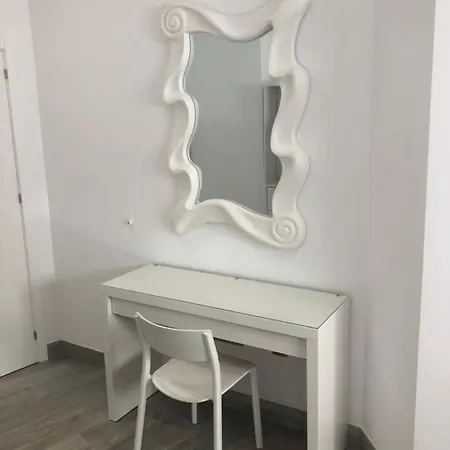 Edificio Gran8nerja Üdülőközpont