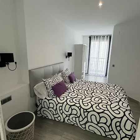 Edificio Gran8nerja Üdülőközpont *