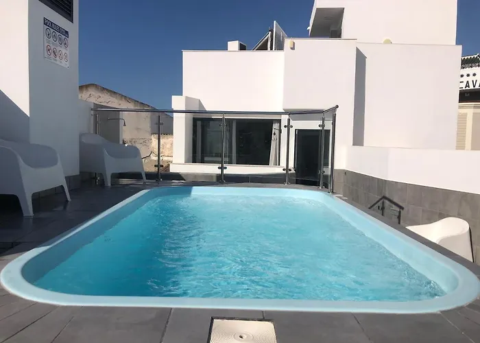 Edificio Gran8nerja * Nerja