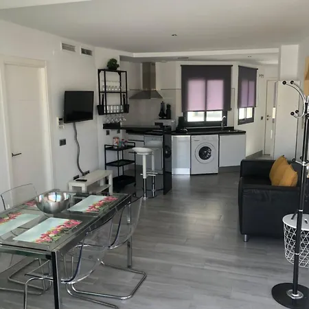 Edificio Gran8nerja נרחה