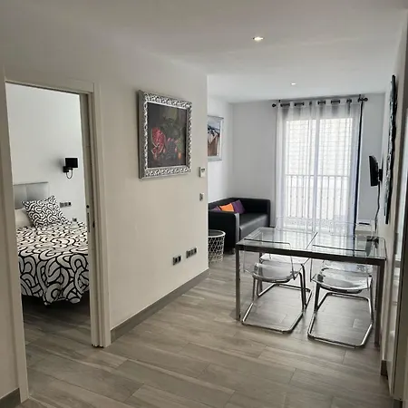 אתר נופש Edificio Gran8nerja