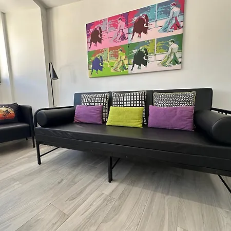 Edificio Gran8nerja Ośrodek wypoczynkowy