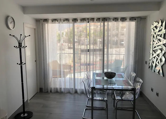 Edificio Gran8nerja *