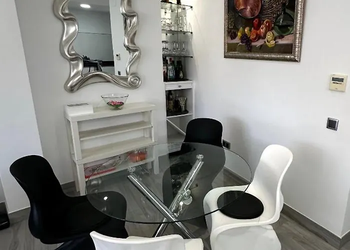 Edificio Gran8nerja Ośrodek wypoczynkowy *